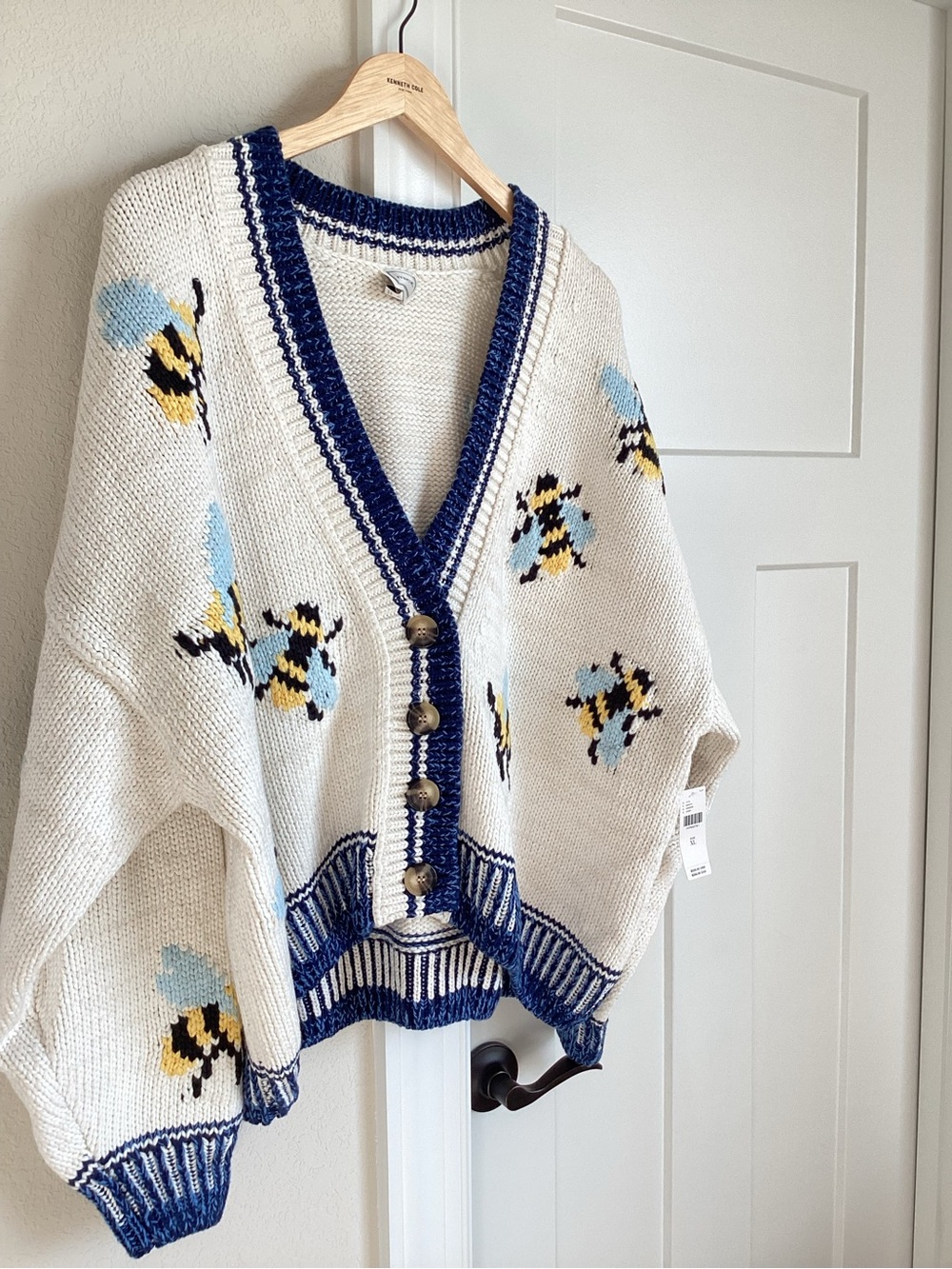 Anthropologie Bee Cardigan Sweater Maeve Icon Chunky New XL Ivory Bumblebee - Picture 5 of 15